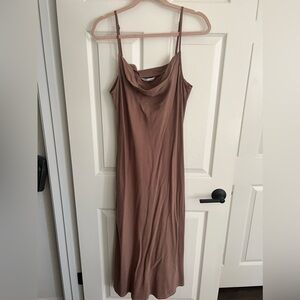 Amber Star boutique midi dress